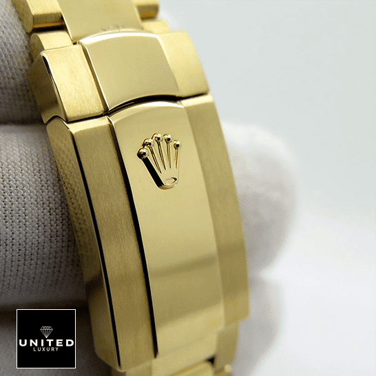 Rolex Sky-Dweller 326938-0004 "Yellow Gold" Replica rolex sky dweller black dial yellow gold 326938 oyster man dial Rolex Sky-Dweller 326938-0004 Yellow Gold Oyster Replica Fold Clasp on the Rolex Logo