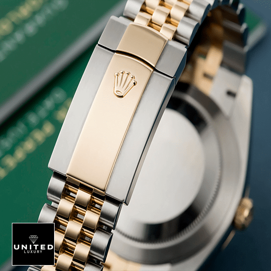 Rolex Datejust 12633BKDJ Ultra Realistic Replica rolex datejust 12633BKDJ steel gold automatic blackdiamond dial jubilee replica back unitedluxurynet 1 Rolex Datejust 12633BKDJ Two Tone Jubilee Bracelet Fold Clasp on the Rolex Logo Replica