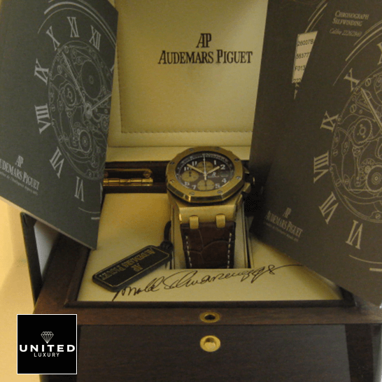 Audemars Piguet Royal Oak Offshore 26007BA.OO.D088CR.01 "Arnold Schwarzenegger" Handcrafted Clone Quality audemars piguet royal oak offshore 26007BA.OO .D088CR.01 replica Audemars Piguet Royal Oak 26007BA.OO_.D088CR.01 Replica in the ap box