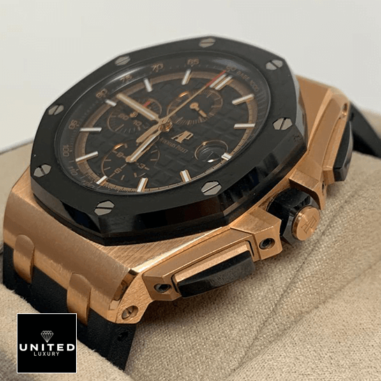 Audemars Piguet Royal Oak Offshore 26208ST.OO.D305CR.01 "Novelty" Authentic Copy 1:1 audemarspiguet royaloakoffshore 26401RO.OO .A002CA.02 replica rightside 1 Audemars Piguet Royal Oak Black Bezel Replica in the box