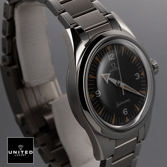 Omega Seamaster Black Dial 220.10.38.20.01.002 Replica side view
