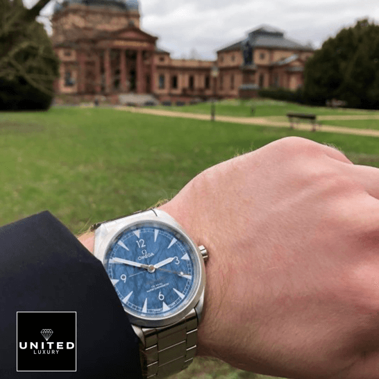 Omega Railmaster Co-Axial Master Steel 220.10.40.20.03.001 Collector’s Clone 1:1 omega seamaster 220.10.40.20.03.001 replica wrist Omega 220.10.40.20.03.001 Seamaster Blue Dial Replica mansion background