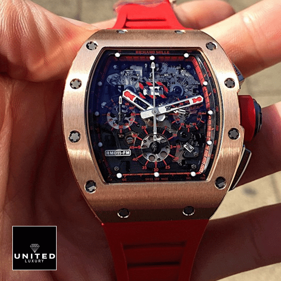 Richard Mille RM 011 "Red Demon" Premium Super Clone Richard Mille RM011 Red Bracelet Gold Bezel Black Dial Replica on the hand