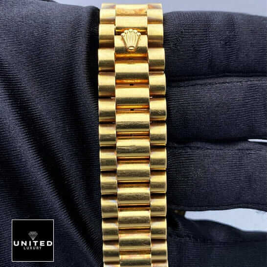 Rolex Datejust "Ivory Dial" 228239 High-End Clone Quality qaz Rolex Day-Date 40 228239 on the Rolex logo Gold Oyster Bracelet Replica
