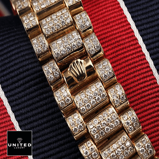Rolex Day-Date 18038 "Iced Out" High Fidelity Replica Rolex Day-Date 36 18038 Full Diamond Oyster Bracelet On the Rolex logo