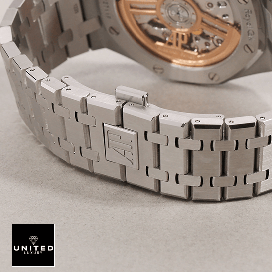 Audemars Piguet Royal Oak 15500ST "Blue Dial" Perfect Duplicate Edition audemars piguet royal oak15500ST.OO .1220ST.01 replica clasp Audemars Piguet 15500ST.OO_.1220ST.01 Stainless Steel Bracelet Replica closed clasp