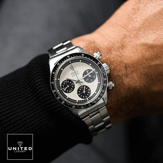 Rolex Cosmograph Daytona 6239 "Paul Newman" Super Clone Edition Rolex Daytona Paul Newman Panda Replica on his arm