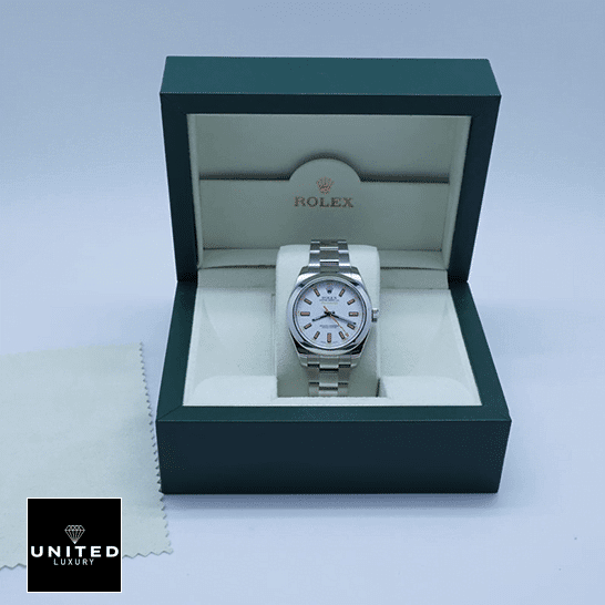 Rolex Milgauss 116400 "Z-Blue" Exceptional Replica 1:1 Rolex Milgauss 116400-0002 White Dial Oyster Replica in the Green Rolex Box