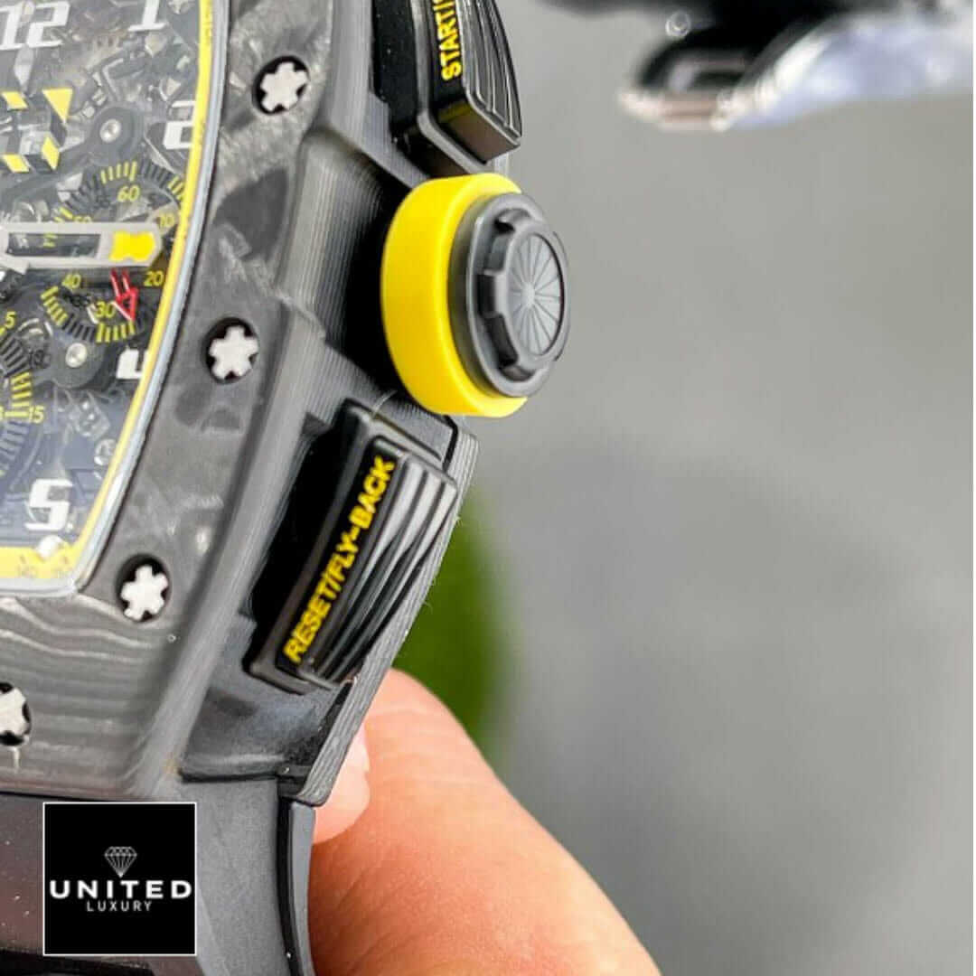 Richard Mille RM 11-03 "Yellow Storm" Detailed Super Clone Yeni Proje 2 16 Richard Mille Carbon Black Bezel Yellow Crown Replica on the hand