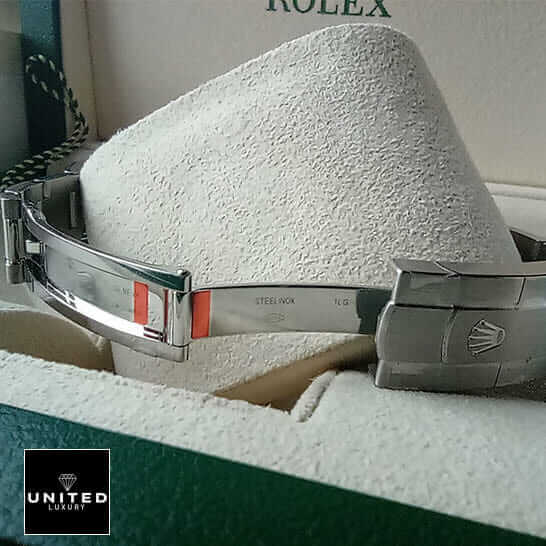 Rolex Datejust 277200 Oyster Perpetual "Green Dial" Perfect Super Clone 5 4 Rolex Perpetual 31 277200 Replica Open Fold Clasp on the Rolex Logo in the Rolex Box
