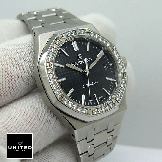 Audemars Piguet Royal Oak 15451ST "Diamond Bezel Silver Dial" Ultra Fine Replica audemars piguet royal oak selfwinding 15451ST ZZ 1256ST 01 A left side 1 Audemars Piguet Diamond Bezel Black Background Replica on the hand
